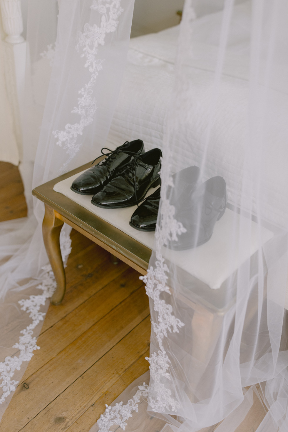 skor till bröllop 