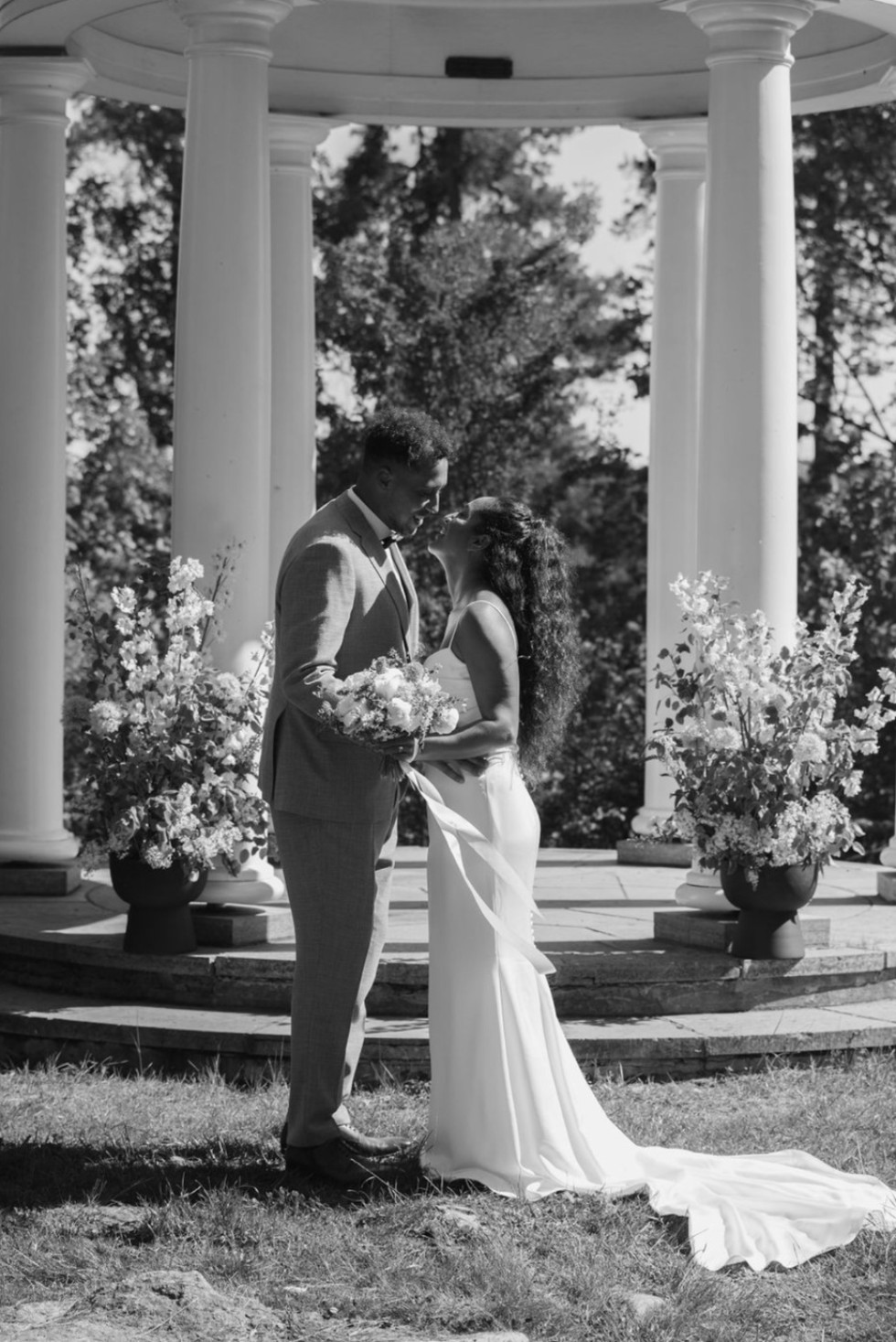 blomsterarrangemang bröllop