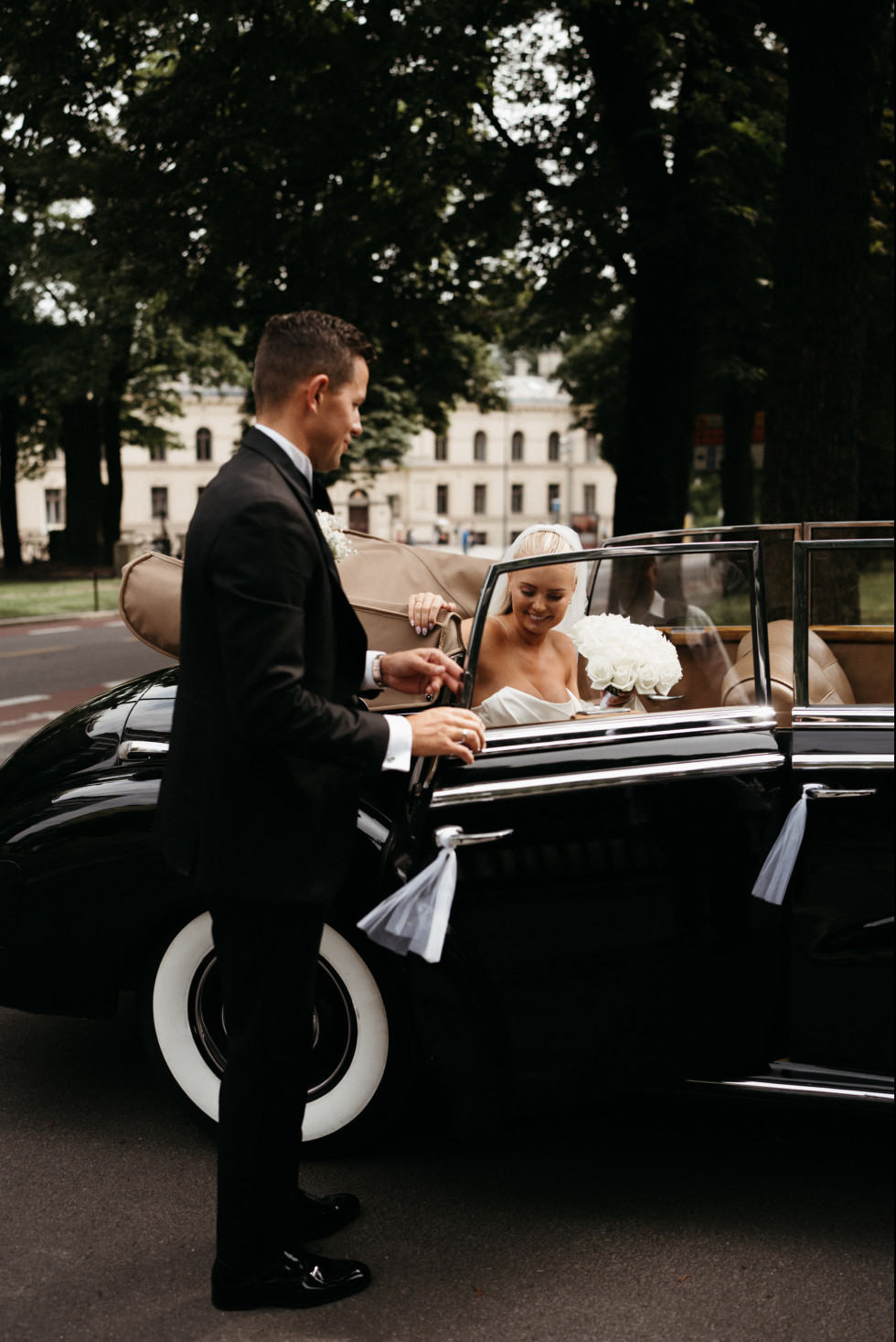 Transport från kyrkan