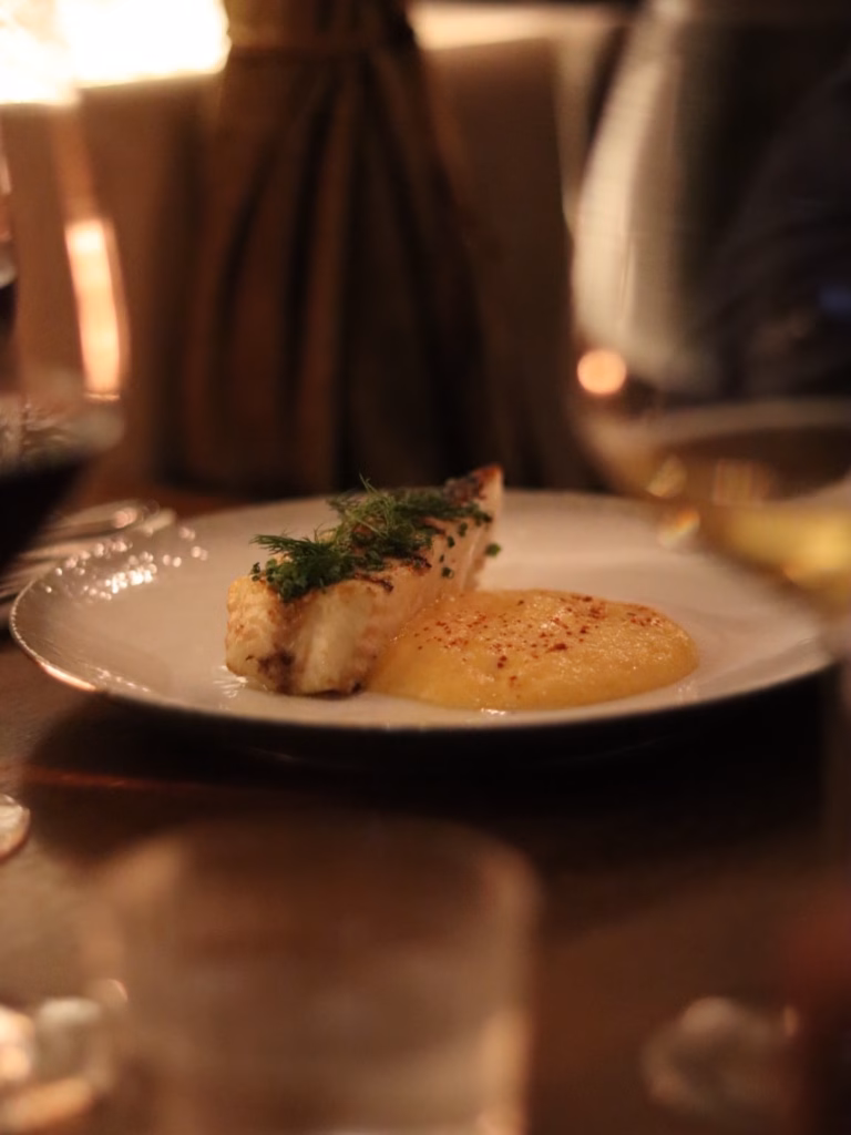 Folkelig gourmet til sommerfest i Oslo servert av FYR Bistronomi