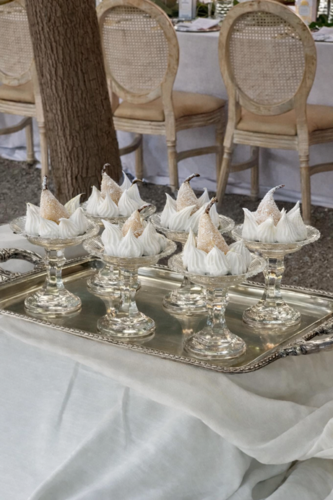 Bröllopsdesserten som ett elegant alternativ till den klassiska bröllopstårtan.